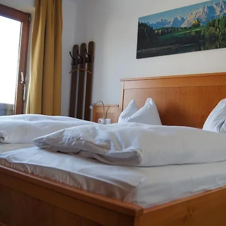 Hohe Salve Frühstückspension Westendorf